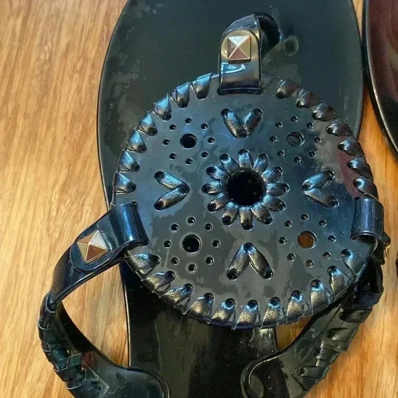 Jack Roger’s black waterproof thong sandals size 9 - great condition - Picture 2 of 4